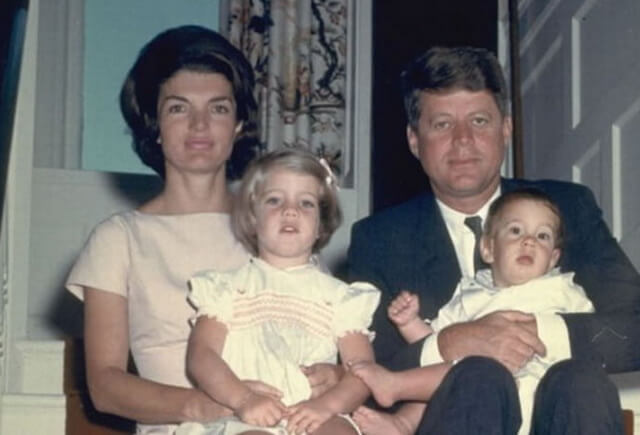 John F. Kennedy Jacqueline Lee Bouvier kids family